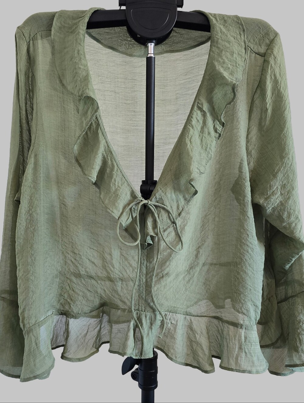 Old Navy Boho Sheer Sage Green Front Tie Ruffle Hem Top - XL
